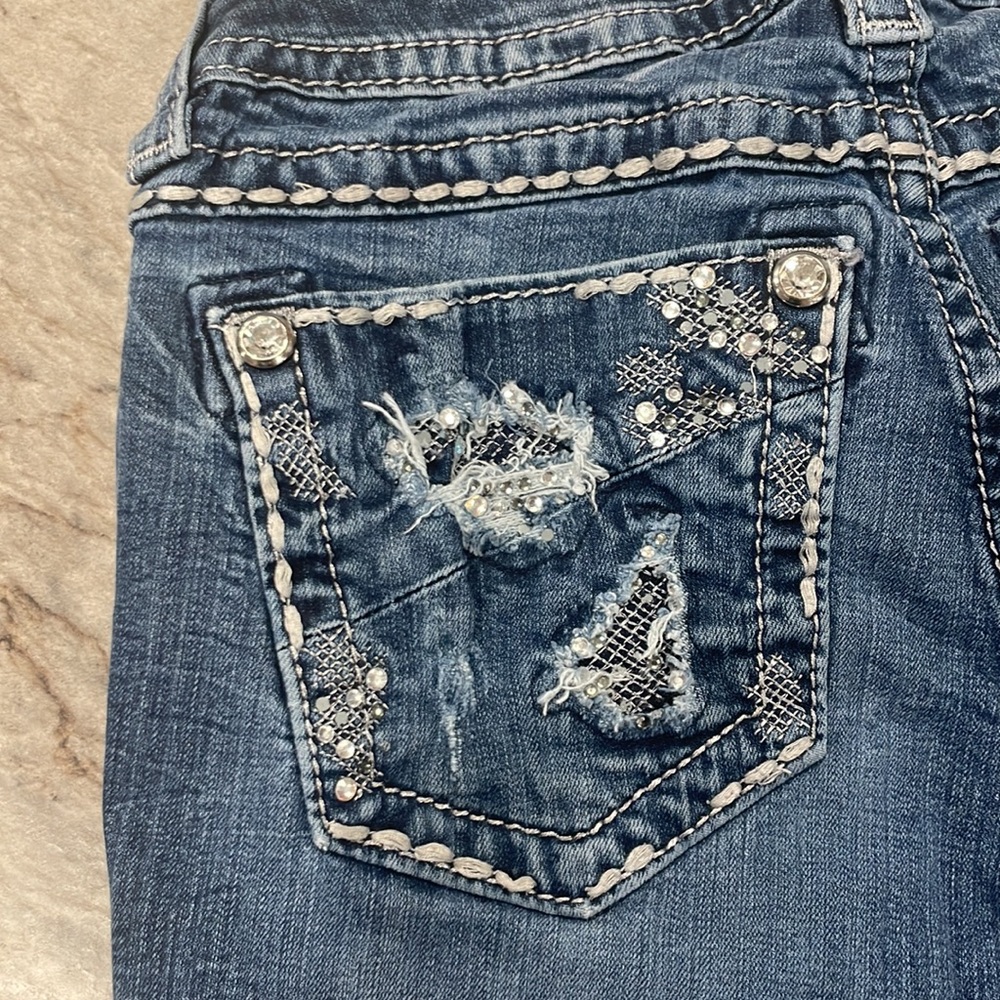 Buckle Miss Me Women’s Denim Mid Rise Easy Boot Cut Jean 25 Waist - Picture 3 of 7